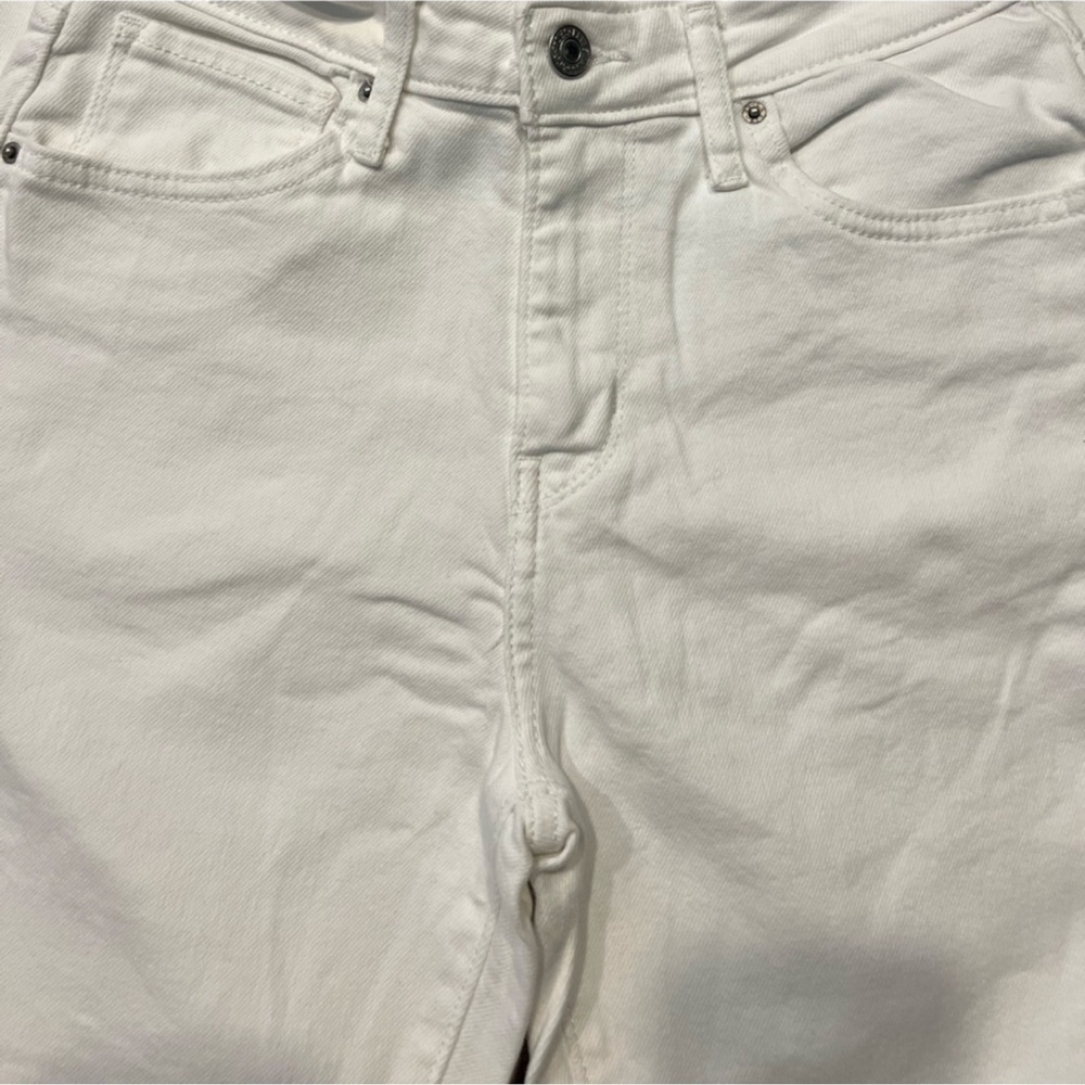 Levi’s White Skinny Jeans - Picture 8 of 11